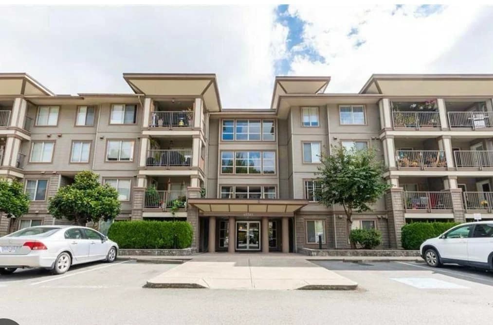 103 45561 YALE ROAD, Chilliwack, BC — Residential for Sale - Photo 2