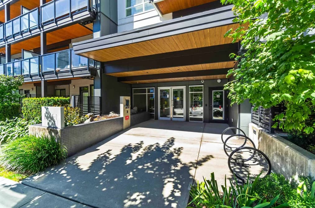 103 707 COMO LAKE AVENUE, Coquitlam, BC — Residential for Sale - Main Photo