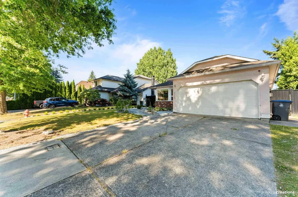10306 167 STREET, Surrey, BC — Residential for Sale - Photo 2
