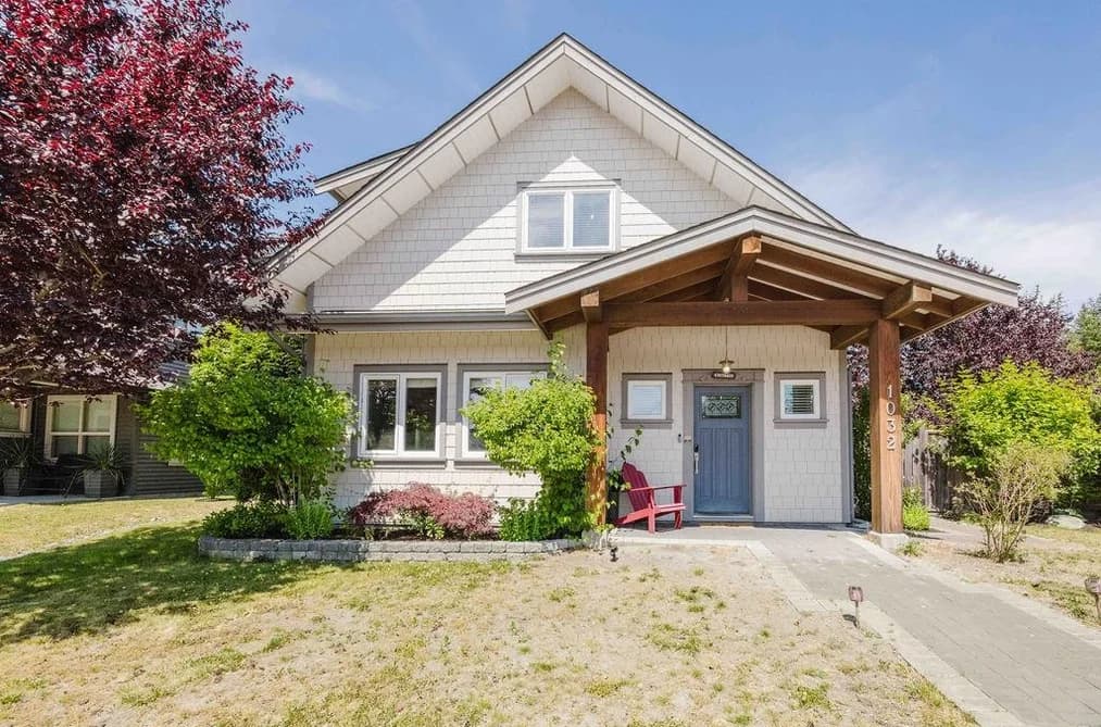 1032 WOODSWORTH ROAD, Gibsons, BC — Residential for Sale - Main Photo