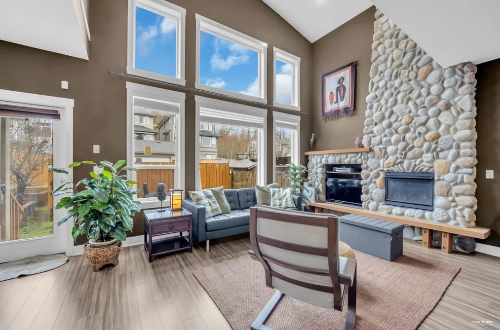 10328 243A STREET, Maple Ridge, BC — Residential for Sale - Photo 2