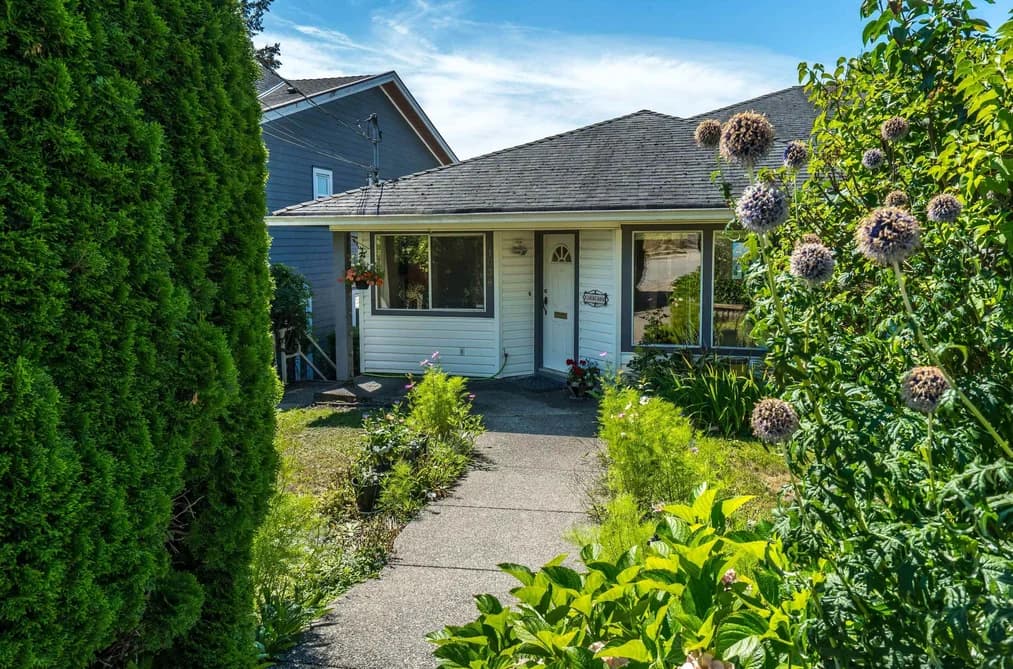1038 WALLS AVENUE, Coquitlam, BC — Residential for Sale - Main Photo