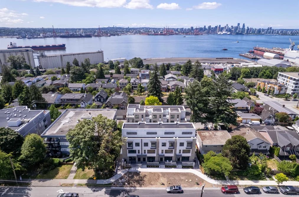 103 103A-433 E 3RD STREET, North Vancouver, BC — Residential for Sale - Main Photo
