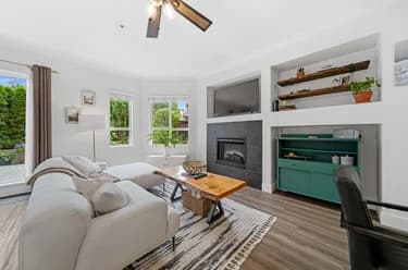 Condo for sale at 104 12090 227 Street Maple Ridge British Columbia - MLS: R3145046
