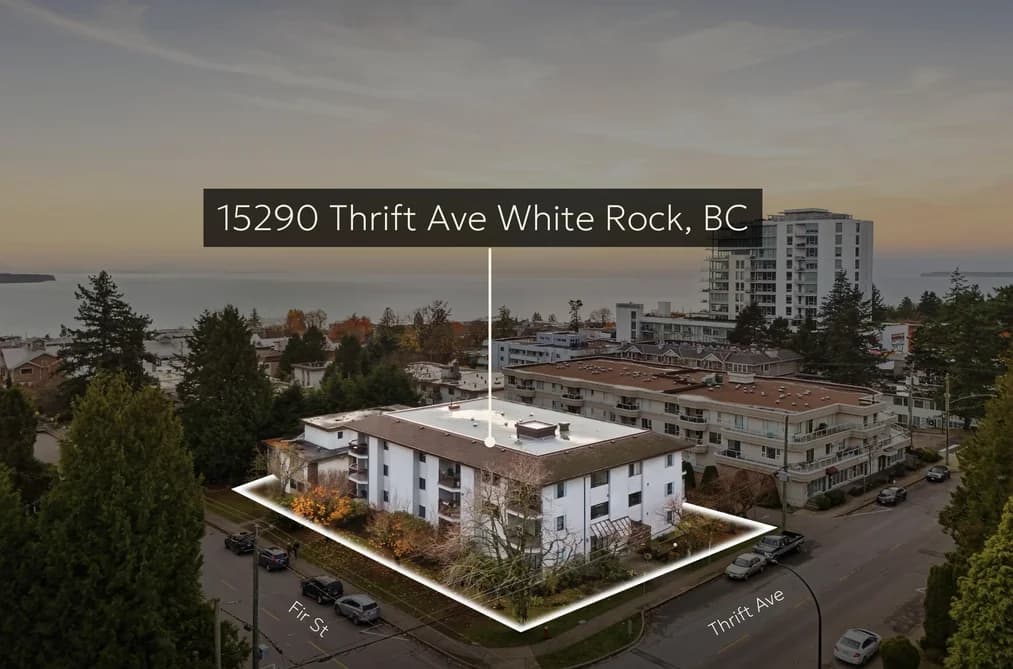Condo for sale at 104 15290 Thrift Avenue White Rock British Columbia - MLS: R3071782