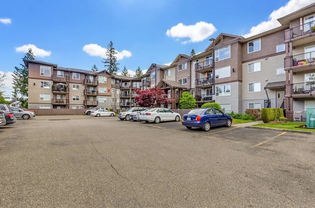 104 2581 LANGDON STREET, Abbotsford, BC — Residential for Sale - Main Photo