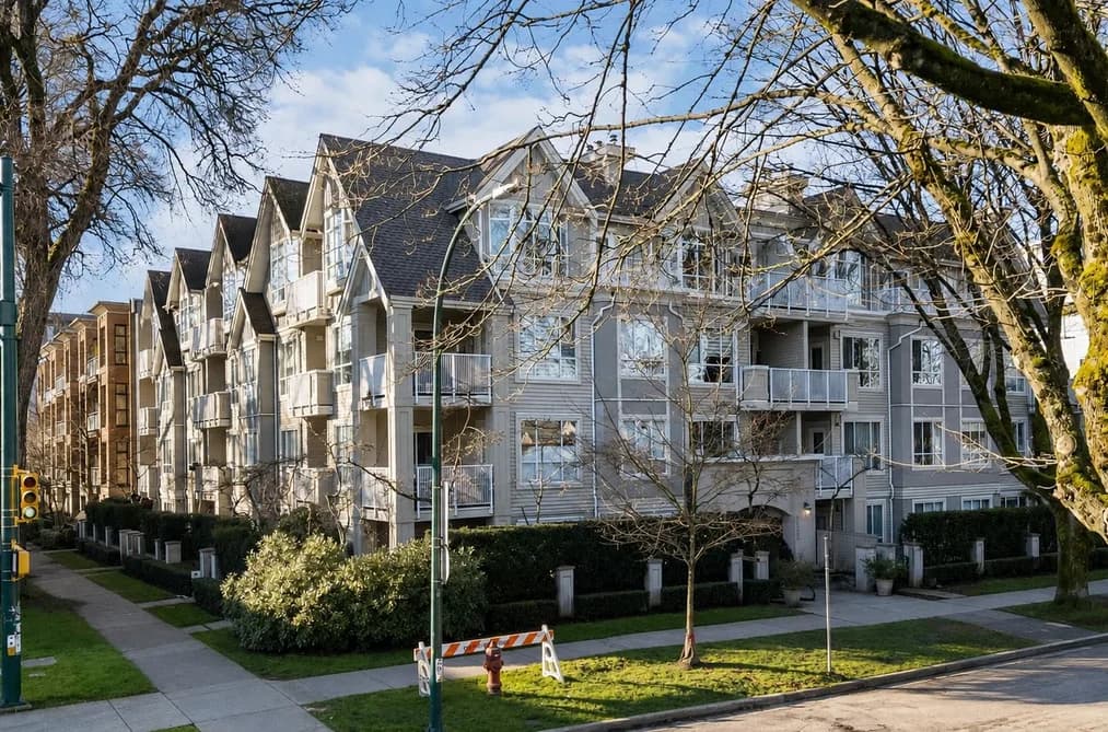 104 2755 MAPLE STREET, Vancouver, BC — Residential for Sale - Photo 2
