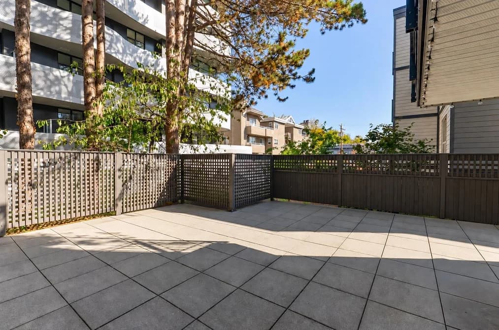 104 555 W 14TH AVENUE, Vancouver, BC — Residential for Sale - Photo 2