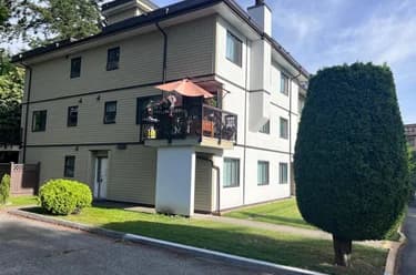 Condo for sale at 104 7162 133a Street Surrey British Columbia - MLS: R3129909