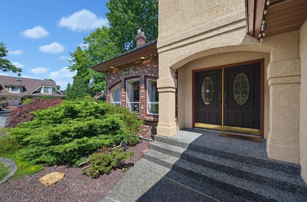 10482 ASHDOWN PLACE, Surrey, BC — Residential for Sale - Photo 2