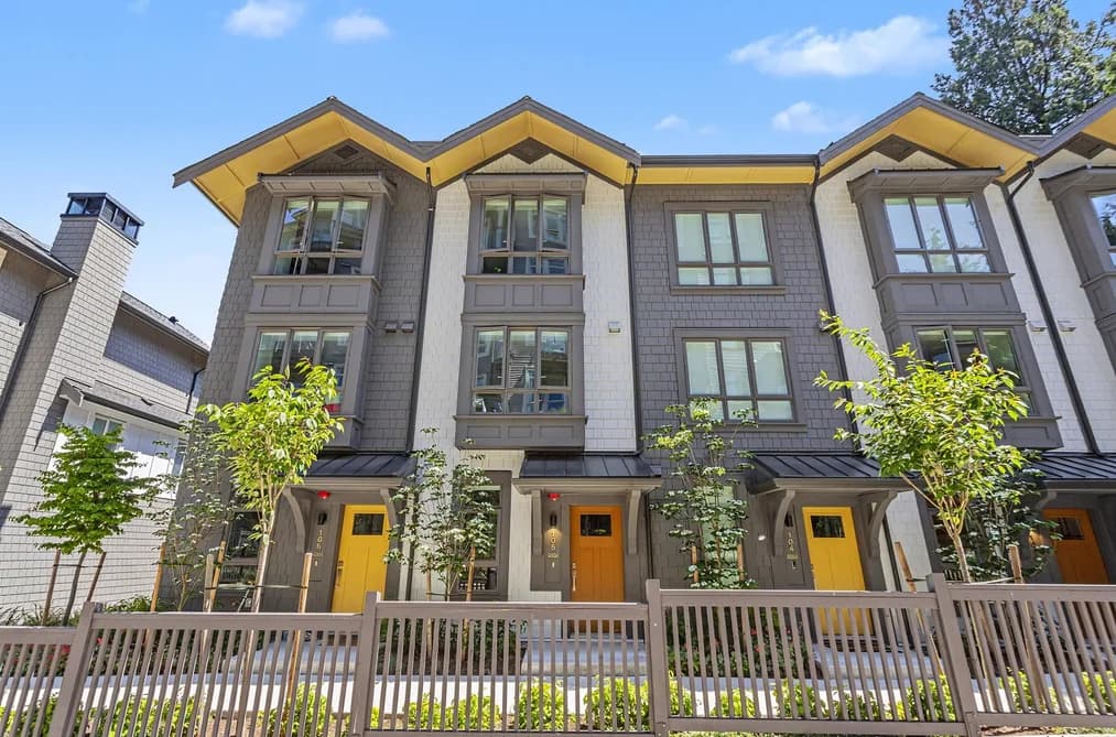 105 2304 EMERY COURT, North Vancouver, BC — Residential for Sale - Main Photo