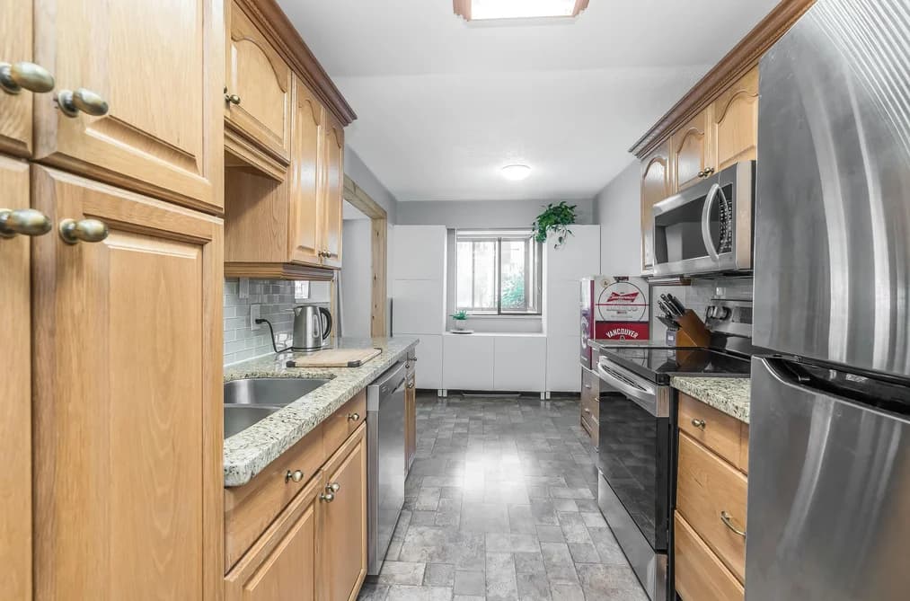 105 32175 OLD YALE ROAD, Abbotsford, BC — Residential for Sale - Main Photo
