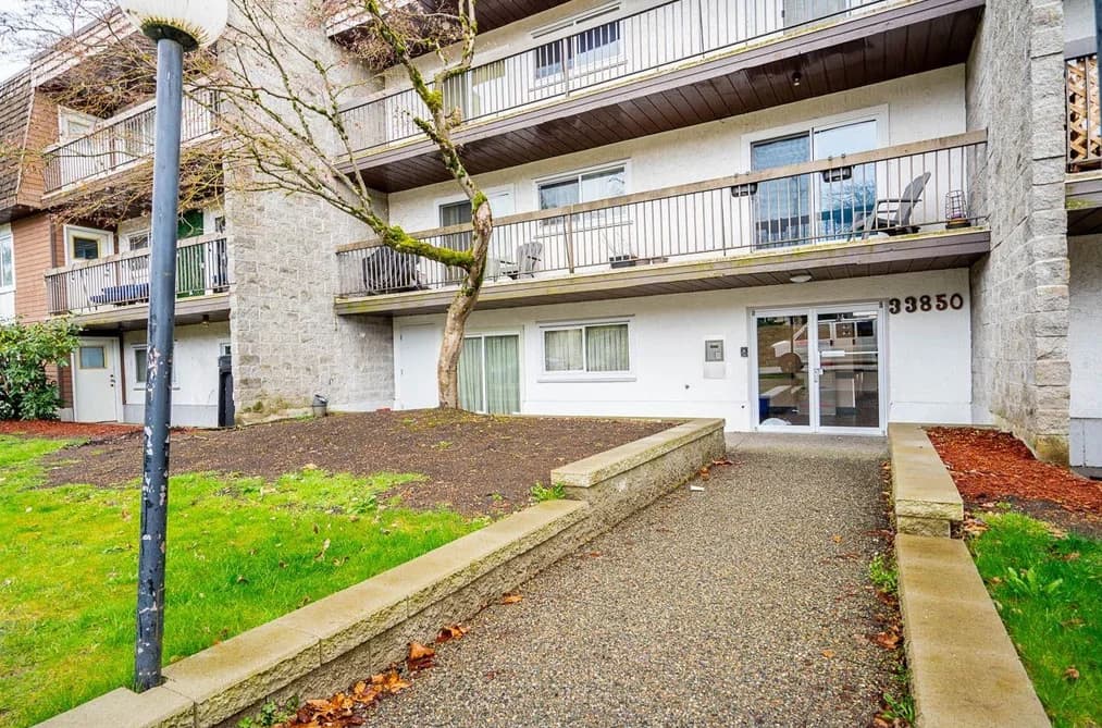 105 33850 FERN STREET, Abbotsford, BC — Residential for Sale - Photo 2