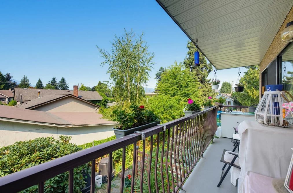 105 46195 CLEVELAND AVENUE, Chilliwack, BC — Residential for Sale - Photo 2