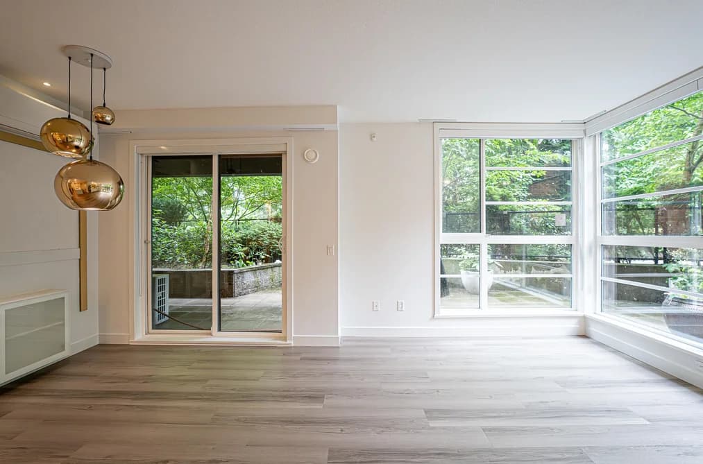 105 733 W 3RD STREET, North Vancouver, BC — Residential for Sale - Photo 2