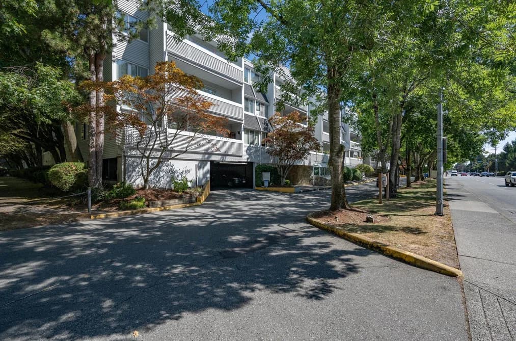 105 7431 BLUNDELL ROAD, Richmond, BC — Residential for Sale - Photo 2
