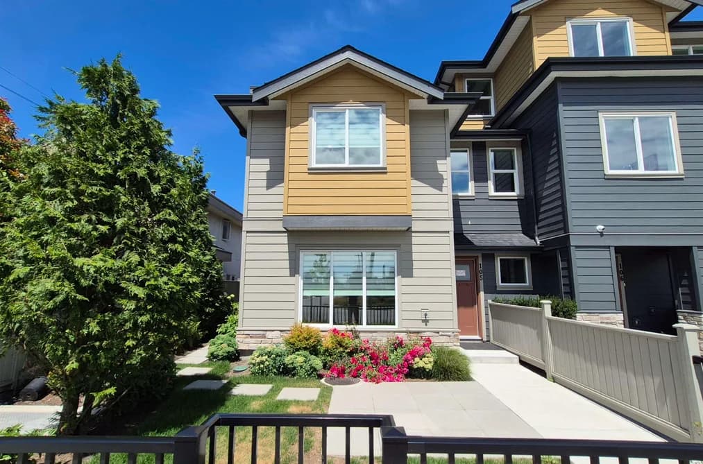 105 8233 WILLIAMS ROAD, Richmond, BC — Residential for Sale - Main Photo