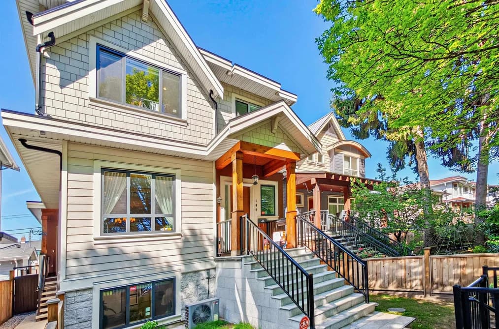 105 E 64TH AVENUE, Vancouver, BC — Residential for Sale - Photo 2