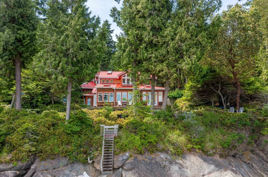 105 ISLAND PARK DRIVE, Galiano Island, BC — Residential for Sale - Photo 2