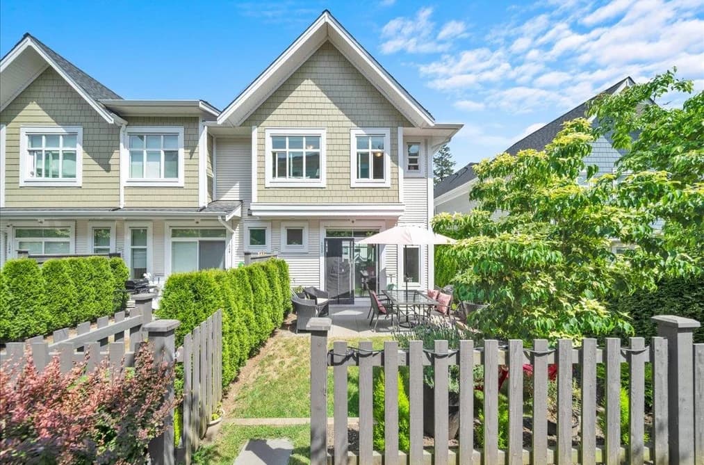 1050 11280 PAZARENA PLACE, Maple Ridge, BC — Residential for Sale - Photo 2