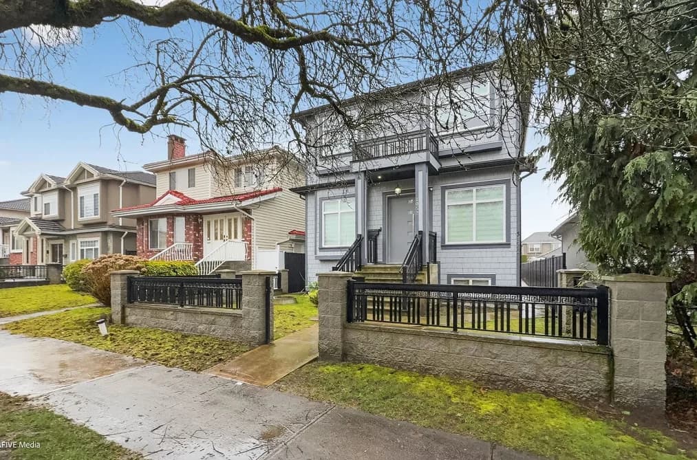 1052 E 50TH AVENUE, Vancouver, BC — Residential for Sale - Main Photo
