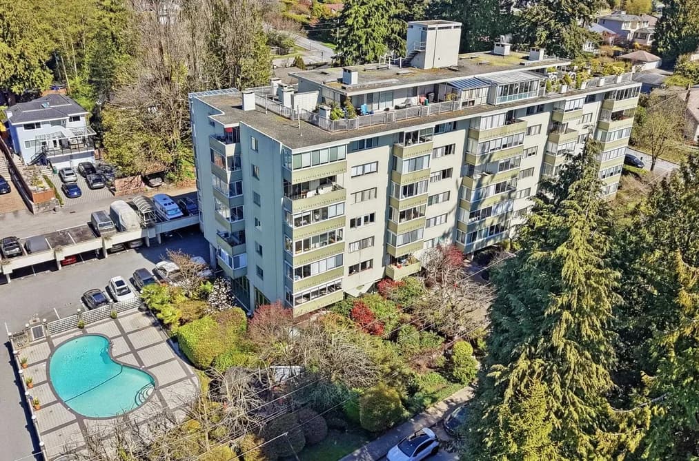 106 1425 ESQUIMALT AVENUE, West Vancouver, BC — Residential for Sale - Photo 2