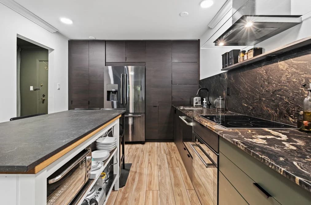106 1710 W 13TH AVENUE, Vancouver, BC — Residential for Sale - Photo 2