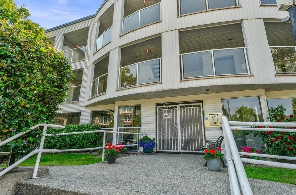 106 2339 SHAUGHNESSY STREET, Port Coquitlam, BC — Residential for Sale - Photo 2