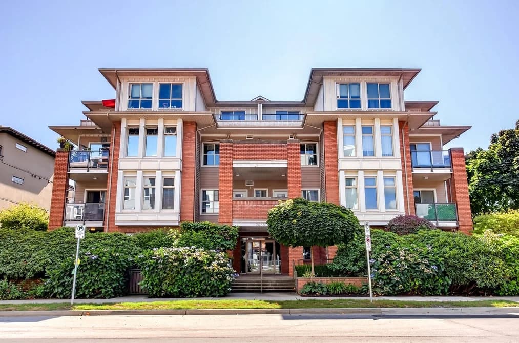 106 2488 WELCHER AVENUE, Port Coquitlam, BC — Residential for Sale - Main Photo