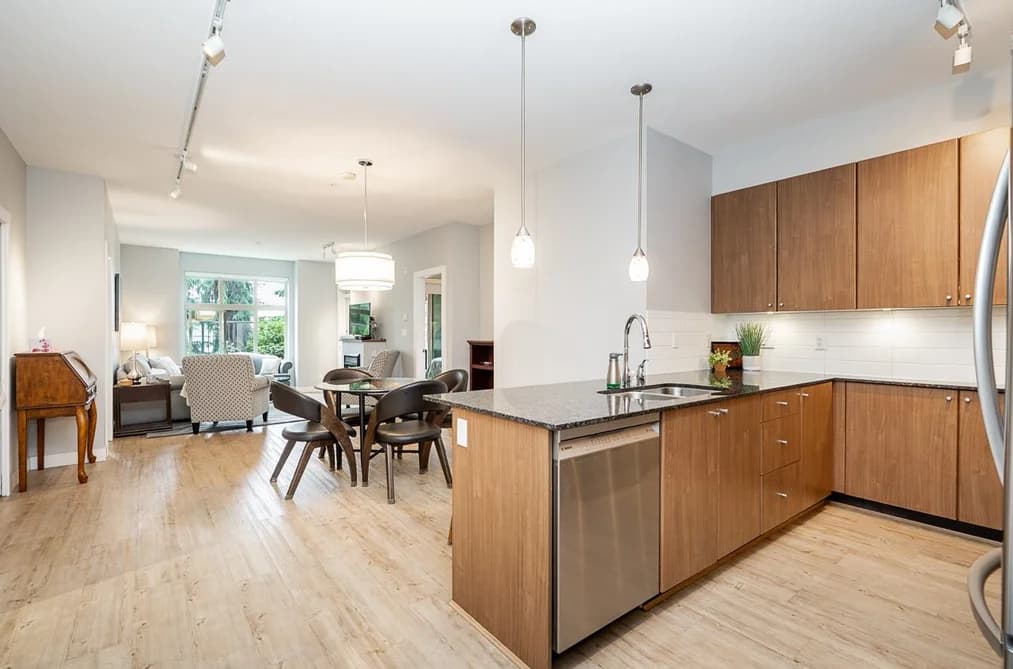 106 265 ROSS DRIVE, New Westminster, BC — Residential for Sale - Photo 2