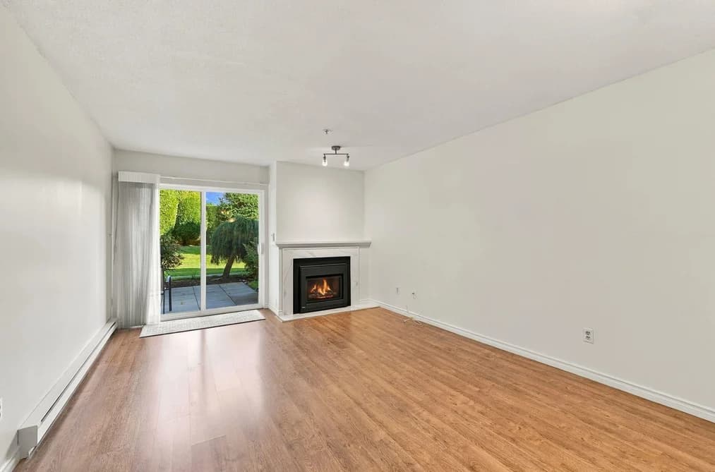 106 2973 BURLINGTON DRIVE, Coquitlam, BC — Residential for Sale - Photo 2
