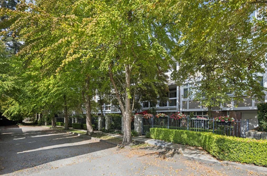 106 3088 W 41ST AVENUE, Vancouver, BC — Residential for Sale - Photo 2
