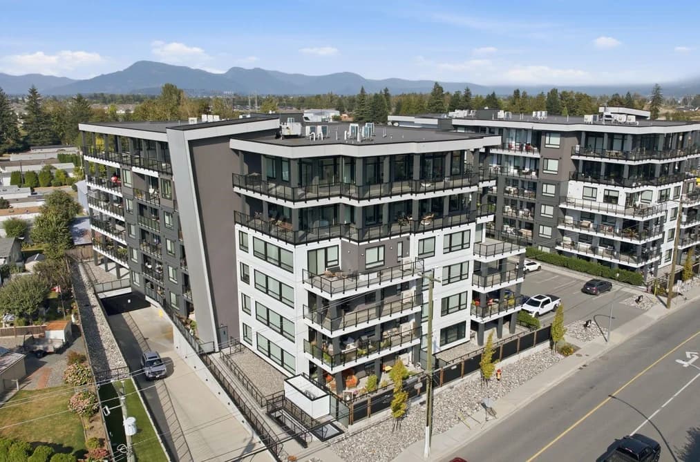 106 45745 WATSON ROAD, Chilliwack, BC — Residential for Sale - Main Photo