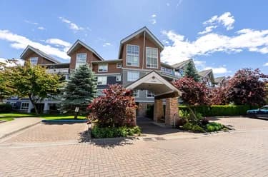 Condo for sale at 106 6480 194 Street Surrey British Columbia - MLS: R3135062