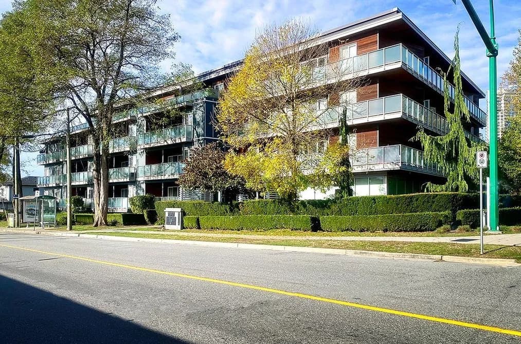 106 7377 14TH AVENUE, Burnaby, BC — Residential for Sale - Main Photo