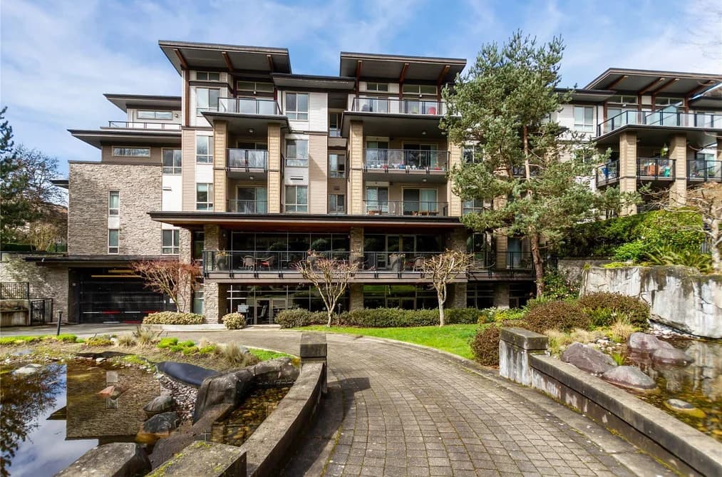 106 7428 BYRNEPARK WALK, Burnaby, BC — Residential for Sale - Main Photo