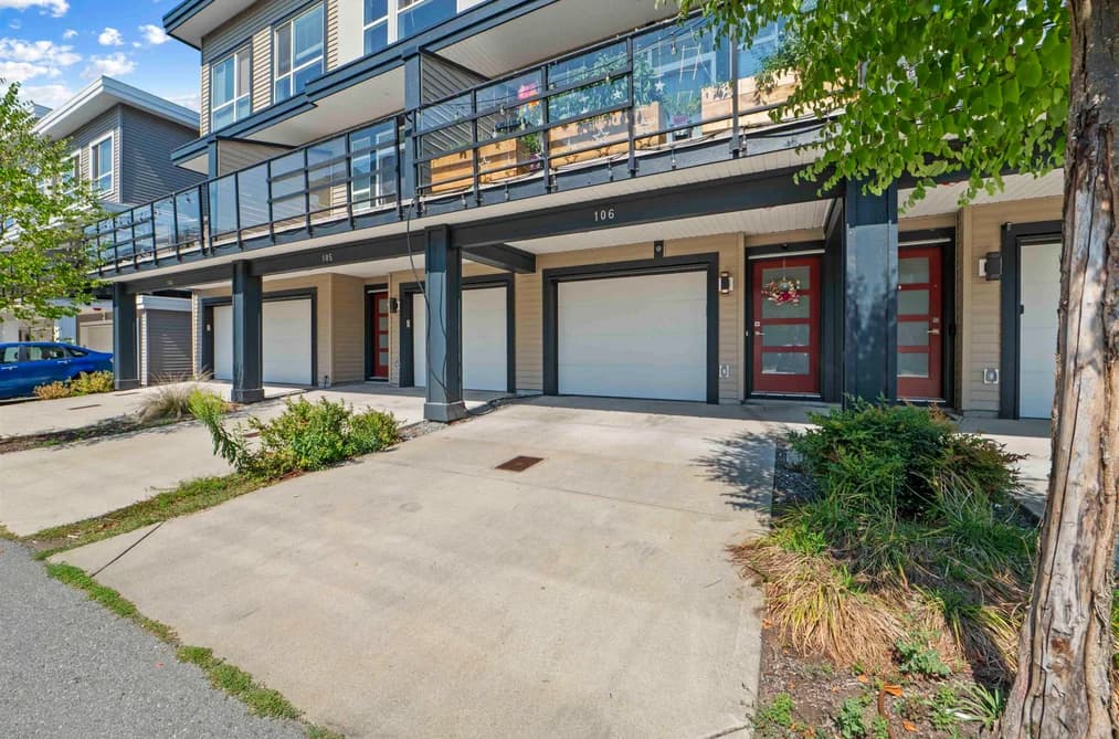 106 8413 MIDTOWN WAY, Chilliwack, BC — Residential for Sale - Photo 2