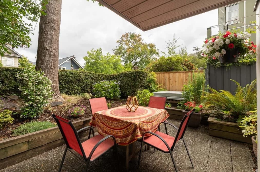 106 876 W 14TH AVENUE, Vancouver, BC — Residential for Sale - Main Photo