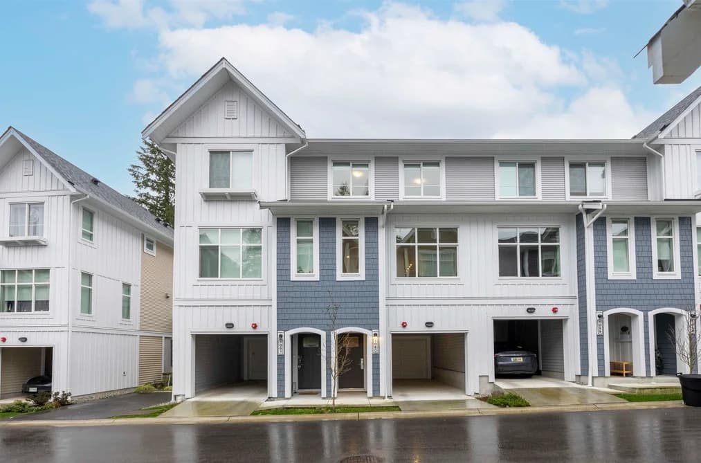 1060 11280 PAZARENA PLACE, Maple Ridge, BC — Residential for Sale - Photo 2