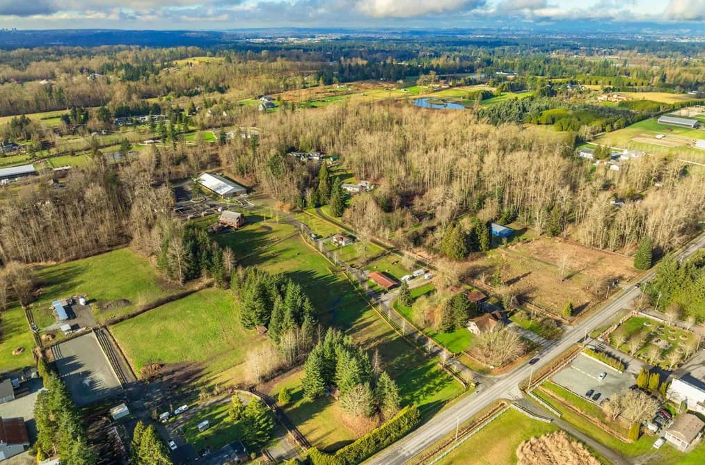 1061 216 STREET, Langley, BC — Residential for Sale - Photo 2