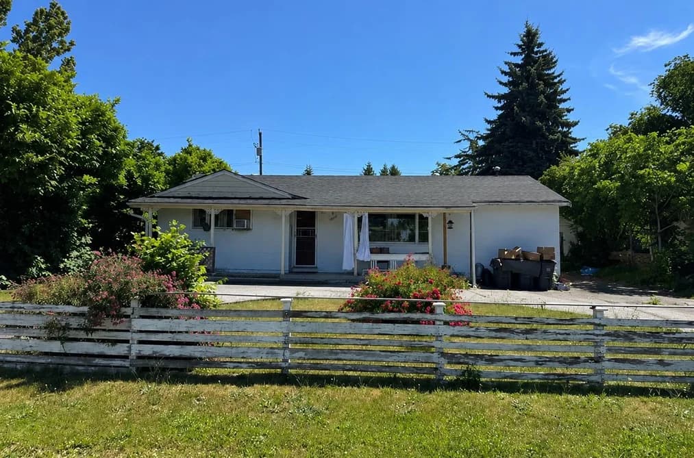 10618 137A STREET, Surrey, BC — Residential for Sale - Photo 2