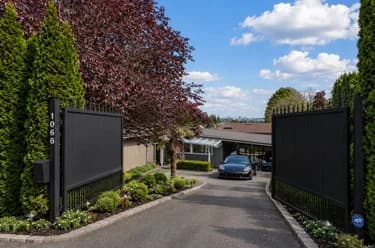 House for sale at 1066 Palmerston Avenue West Vancouver British Columbia - MLS: R3133241