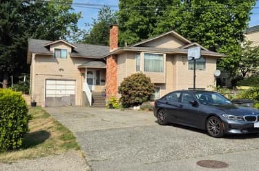 House for sale at 10661 138a Street Surrey British Columbia - MLS: R3040777