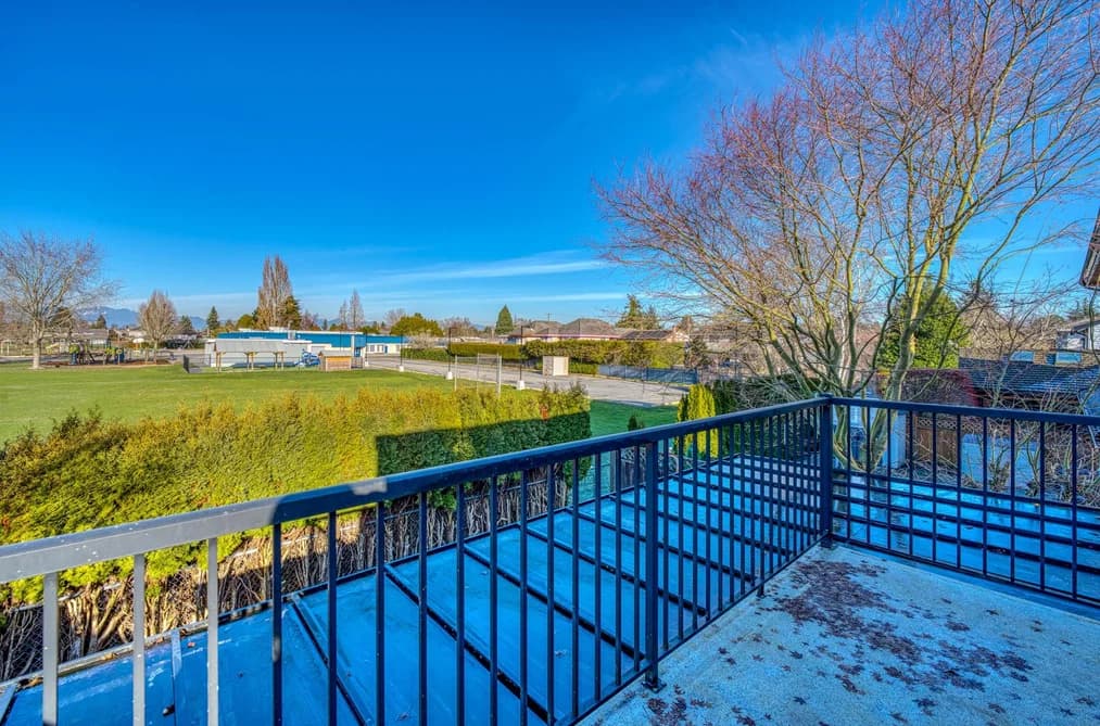 10690 HOLLYBANK DRIVE, Richmond, BC — Residential for Sale - Photo 2