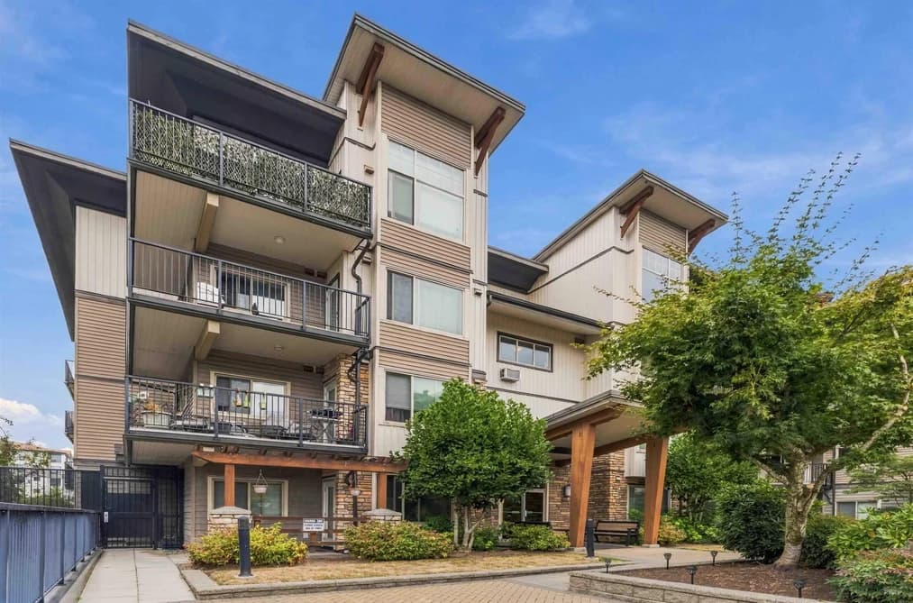 107 11935 BURNETT STREET, Maple Ridge, BC — Residential for Sale - Main Photo