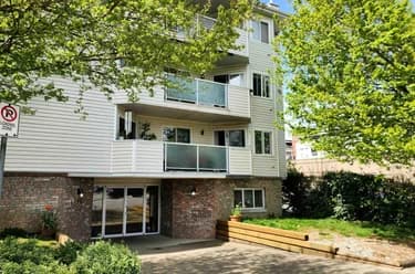 Condo for sale at 107 11963 223 Street Street Maple Ridge British Columbia - MLS: R3113099