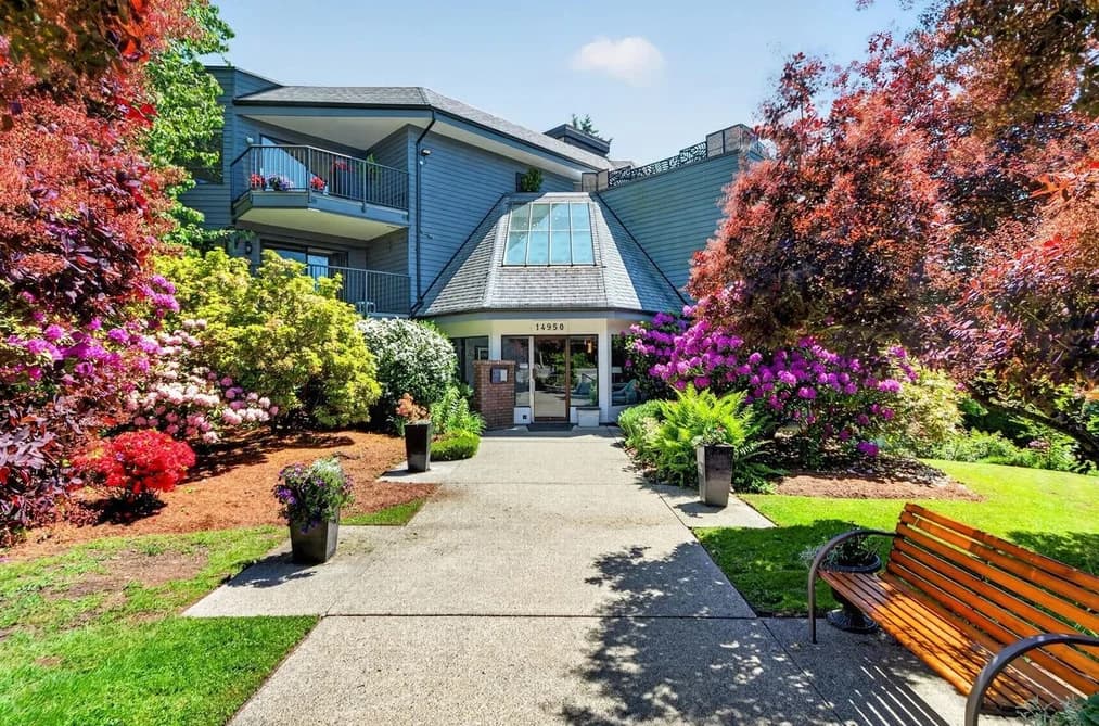 107 14950 THRIFT AVENUE, White Rock, BC — Residential for Sale - Main Photo