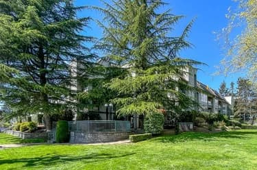 Condo for sale at 107 2925 Glen Drive Coquitlam British Columbia - MLS: R3142608
