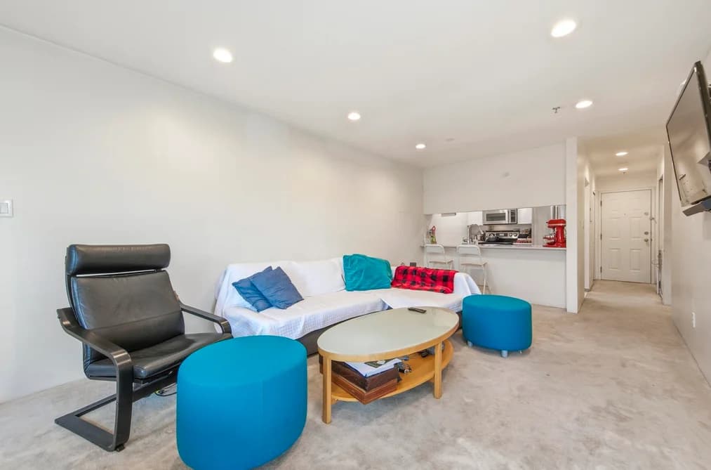 107 3280 W BROADWAY, Vancouver, BC — Residential for Sale - Photo 2