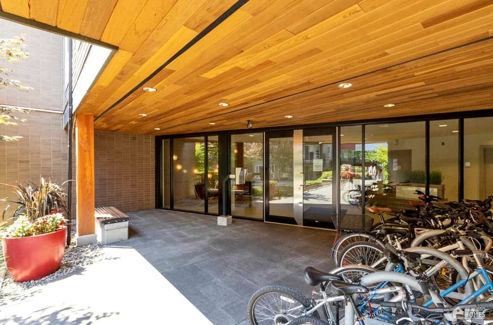 107 3462 ROSS DRIVE, Vancouver, BC — Residential for Sale - Photo 2